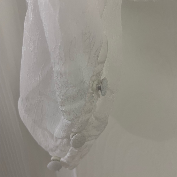 Prospect Ruffle Neck Blouse - Picture 4 of 8